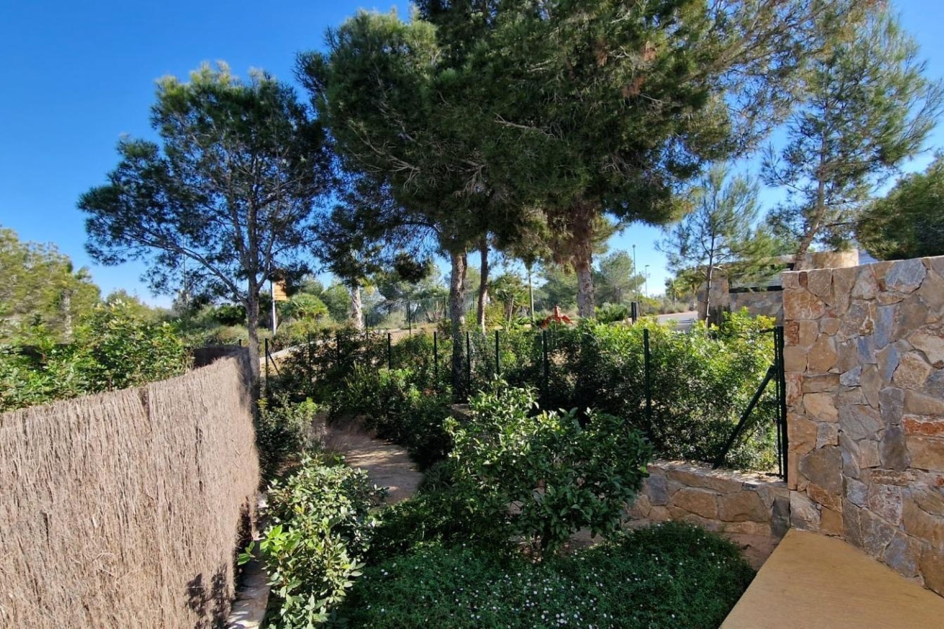 Venta - Apartamento / Piso -
Orihuela - Las Colinas Golf