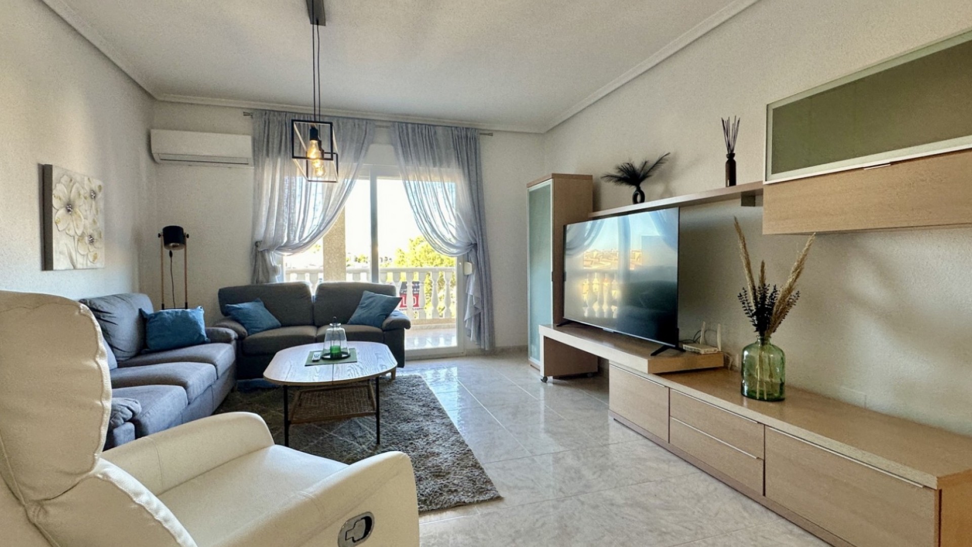 Venta - Apartamento piso -
Orihuela - Playa Flamenca