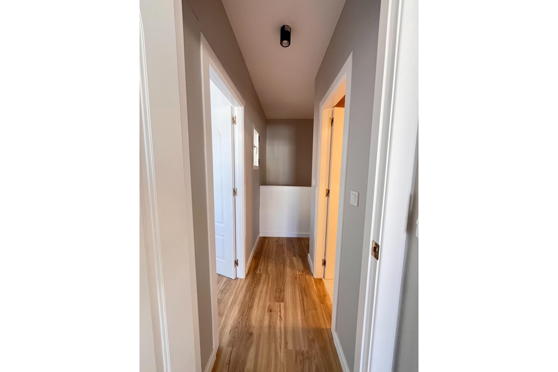 Venta - Apartamento / Piso -
Orihuela - Urbanización Perla del Mar
