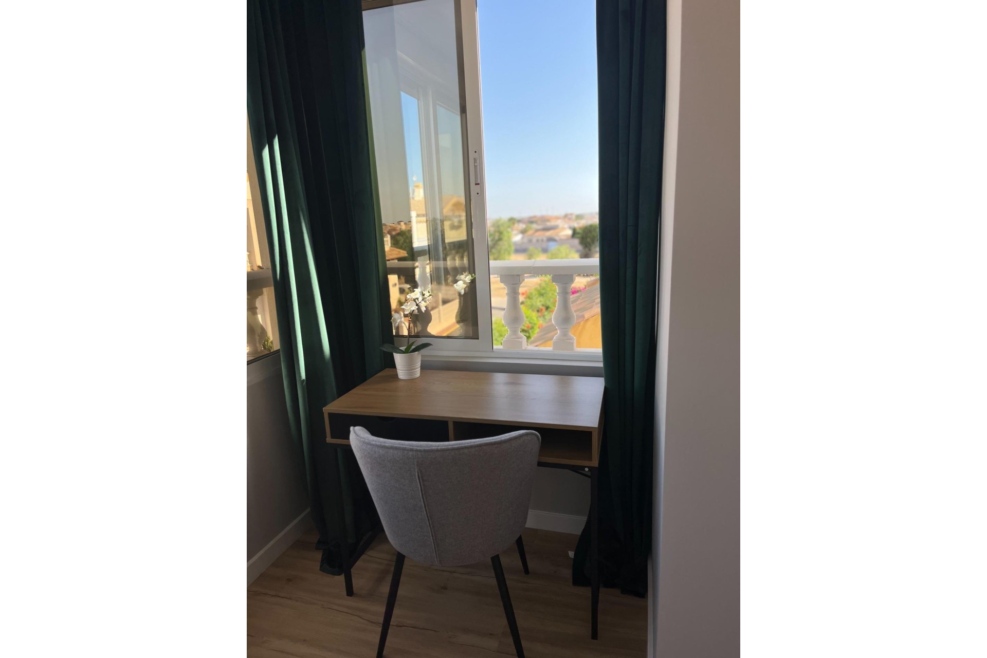Venta - Apartamento / Piso -
Orihuela - Urbanización Perla del Mar