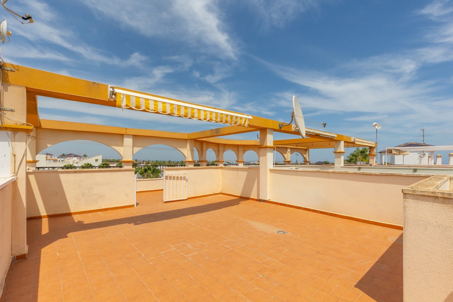 Venta - Apartamento / Piso -
Orihuela - Villamartin