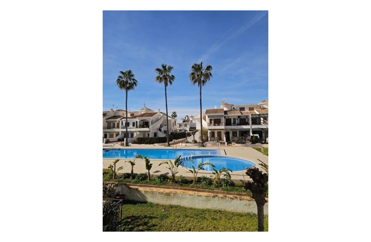 Venta - Apartamento / Piso -
Pilar de la Horadada - Costa Blanca
