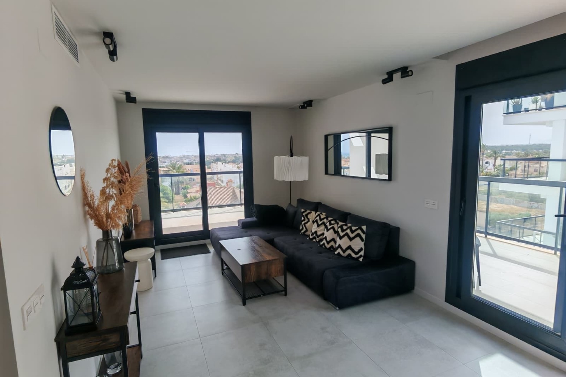 Venta - Apartamento / Piso -
Pilar de la Horadada - Mil Palmeras