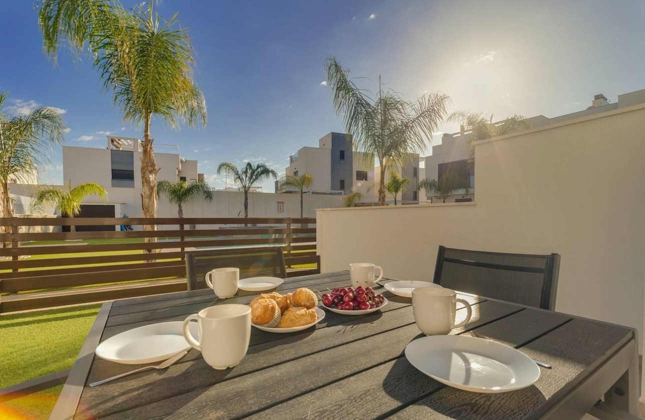 Venta - Apartamento / Piso -
Pilar de la Horadada - Torre de la Horadada
