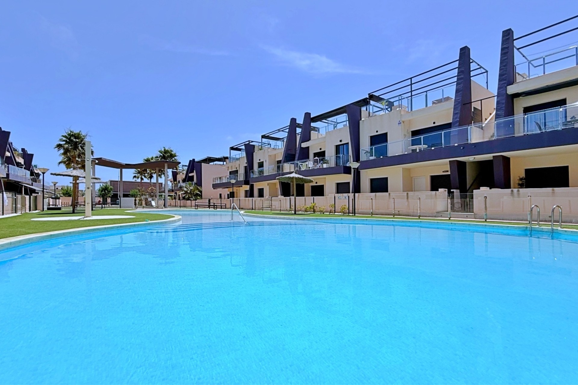 Venta - Apartamento / Piso -
Pilar de la Horadada - Torre de la Horadada