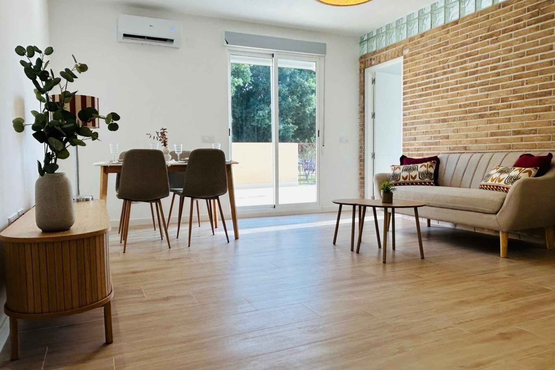 Venta - Apartamento / Piso -
Pilar de la Horadada - Torre de la Horadada