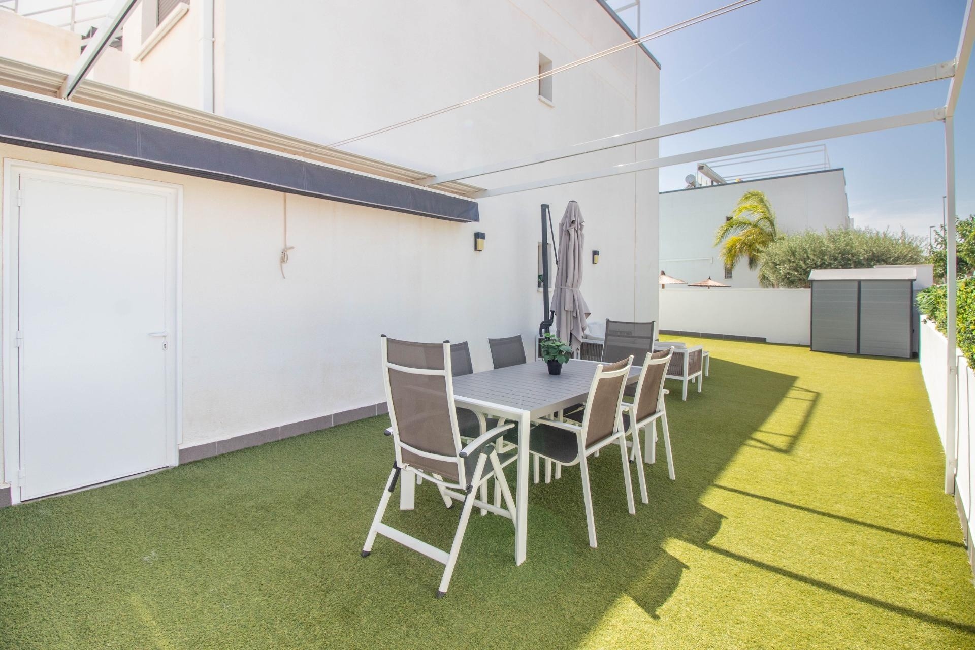 Venta - Apartamento / Piso -
Pilar de la Horadada - Torre de la Horadada
