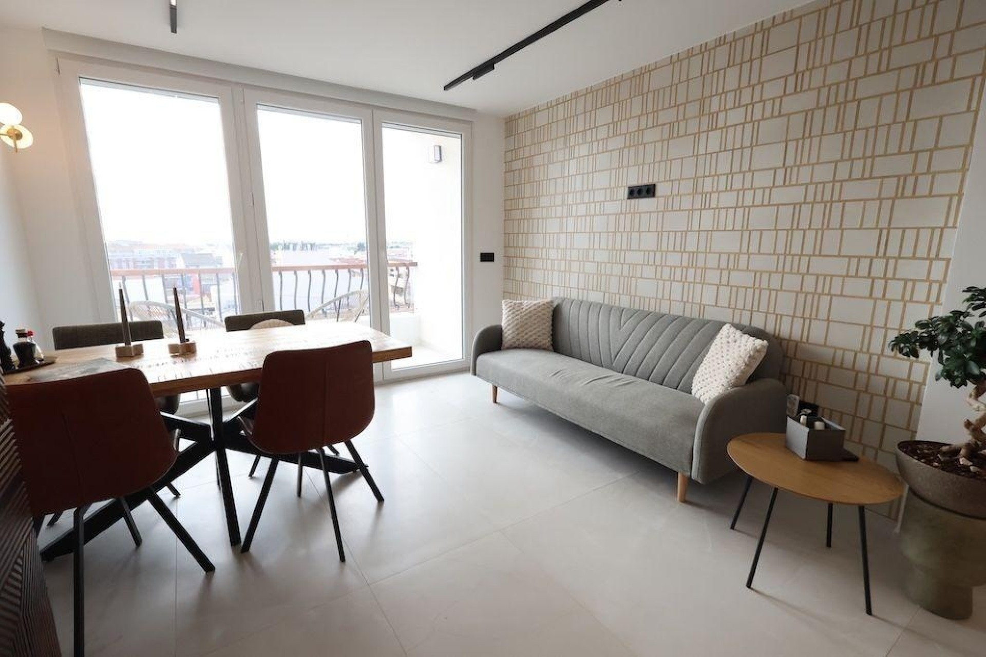 Venta - Apartamento / Piso -
Pilar de la Horadada - Zona Pueblo