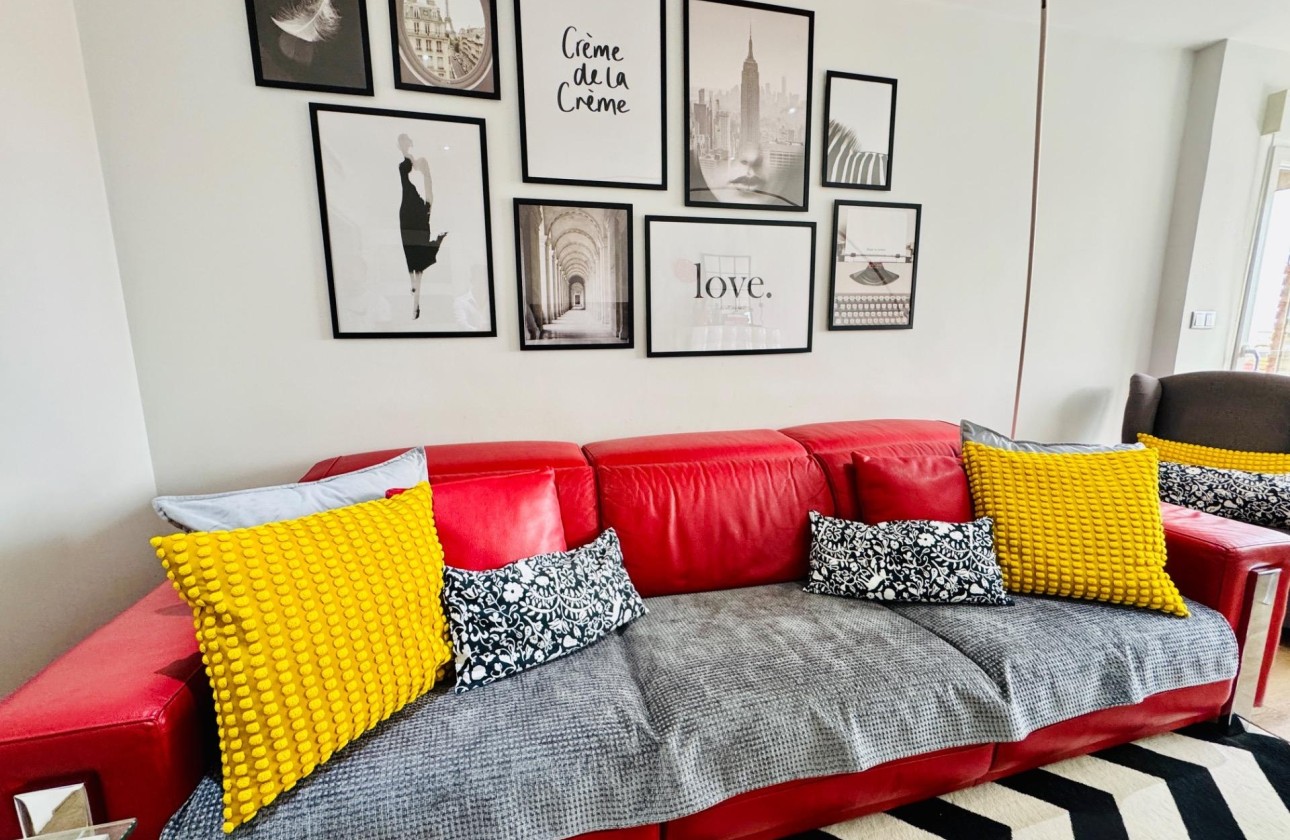 Venta - Apartamento / Piso -
Pilar de la Horadada - Zona Pueblo