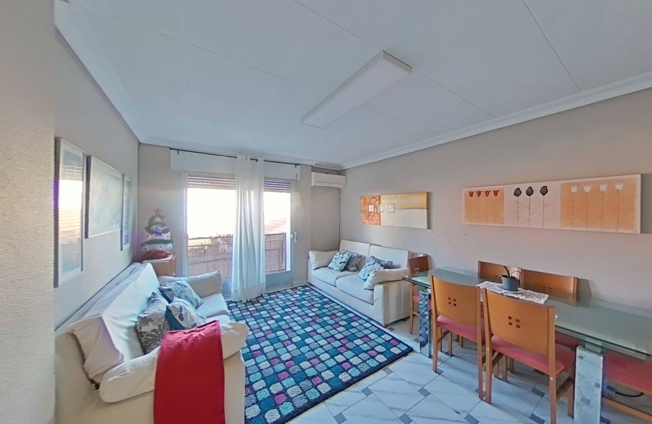 Venta - Apartamento / Piso -
Pilar de la Horadada