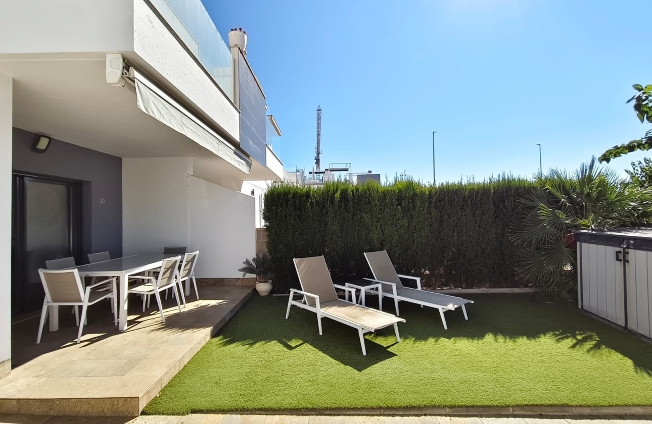 Venta - Apartamento / Piso -
Pilar de la Horadada