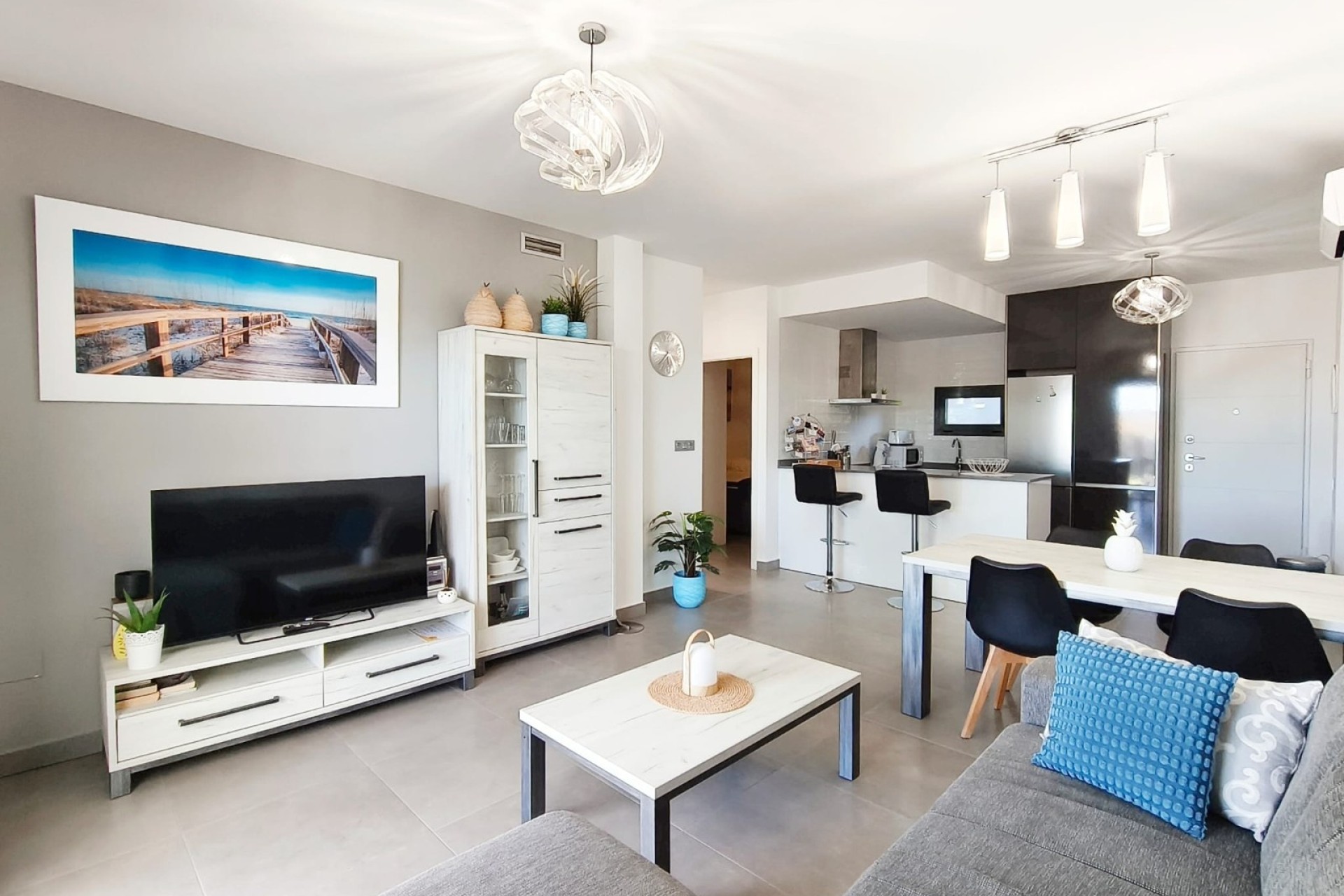 Venta - Apartamento / Piso -
Pilar de la Horadada