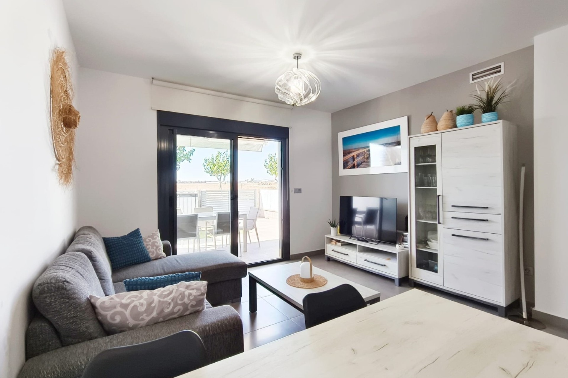 Venta - Apartamento / Piso -
Pilar de la Horadada
