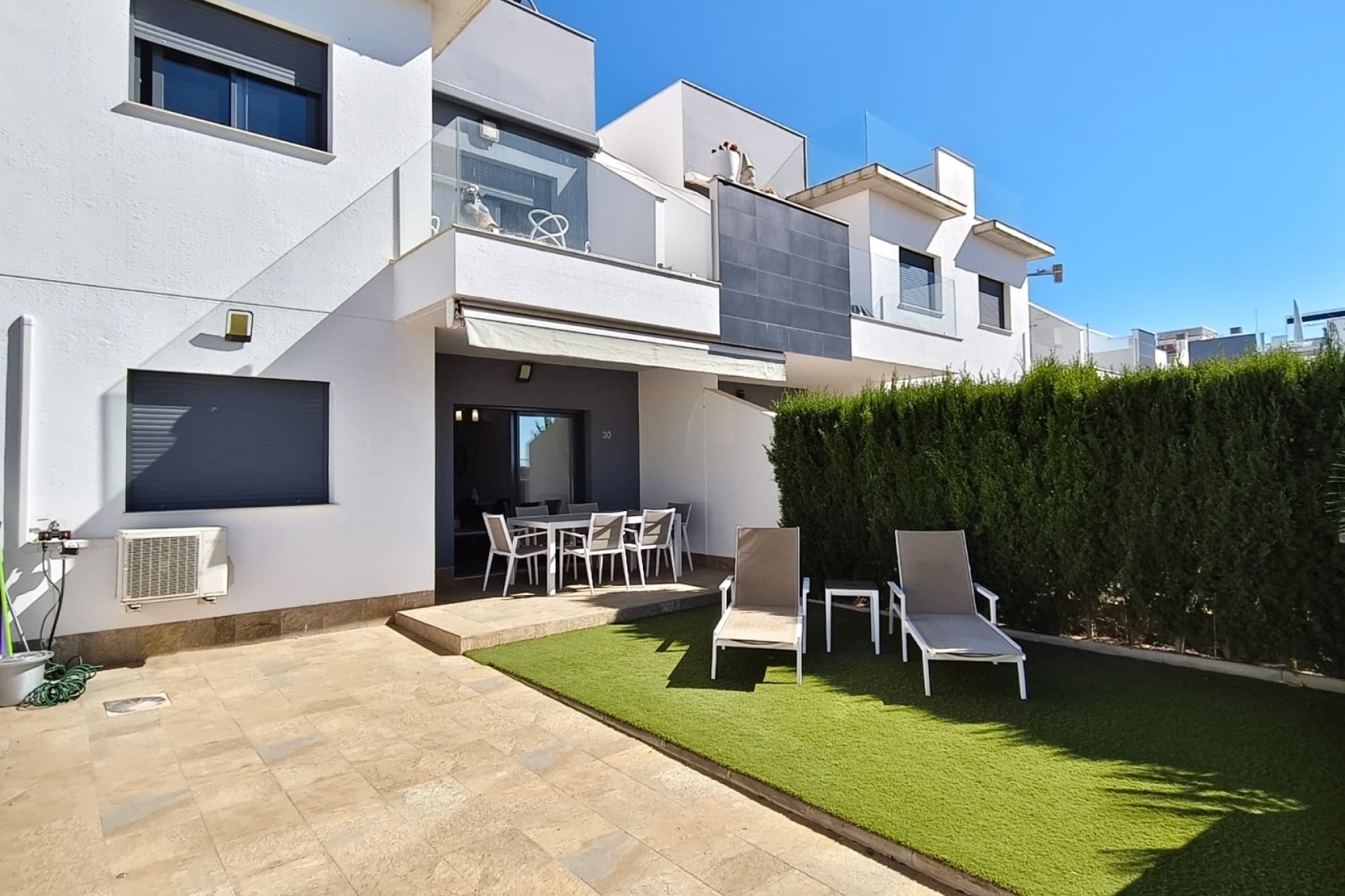 Venta - Apartamento / Piso -
Pilar de la Horadada