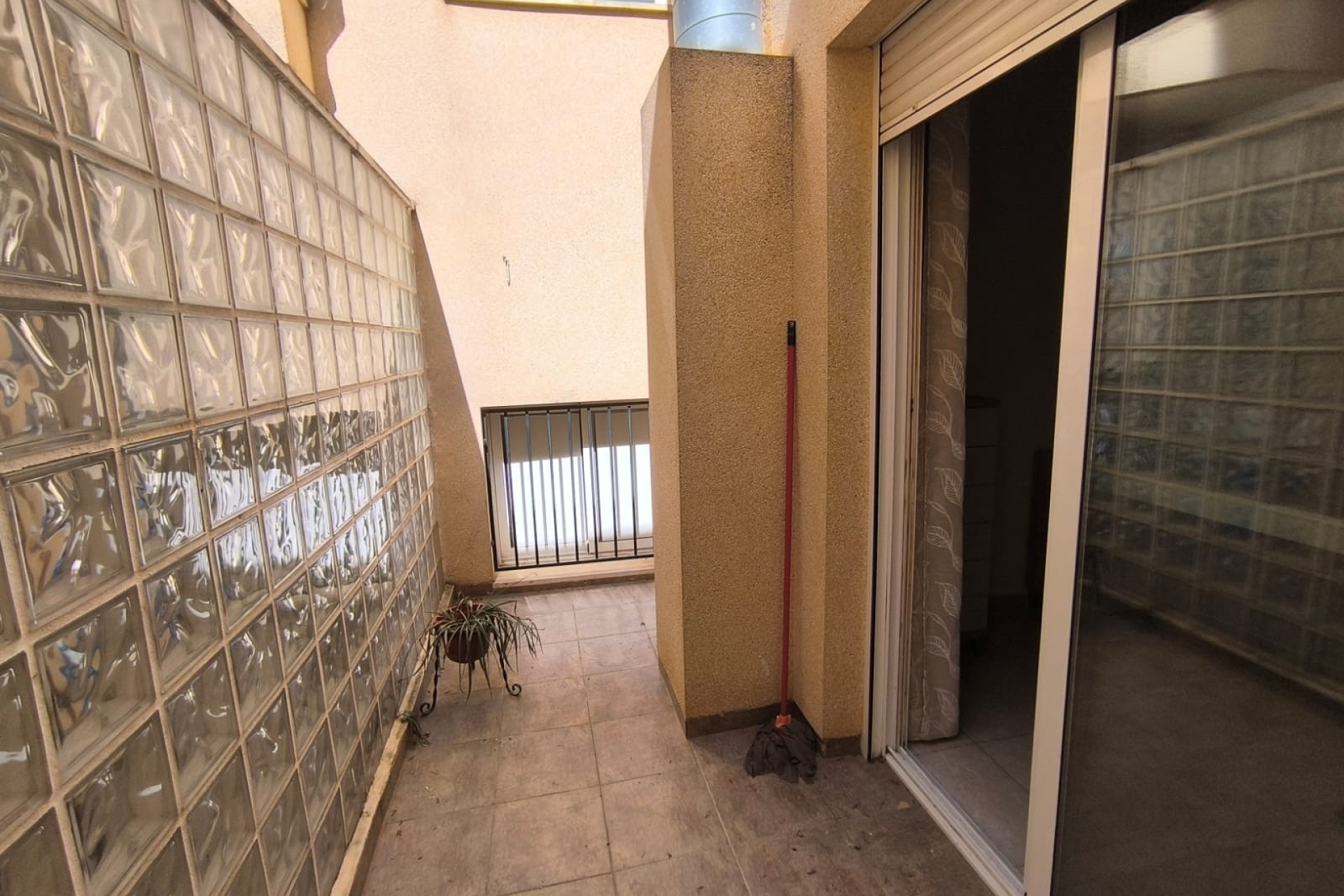 Venta - Apartamento / Piso -
Pinoso - Inland