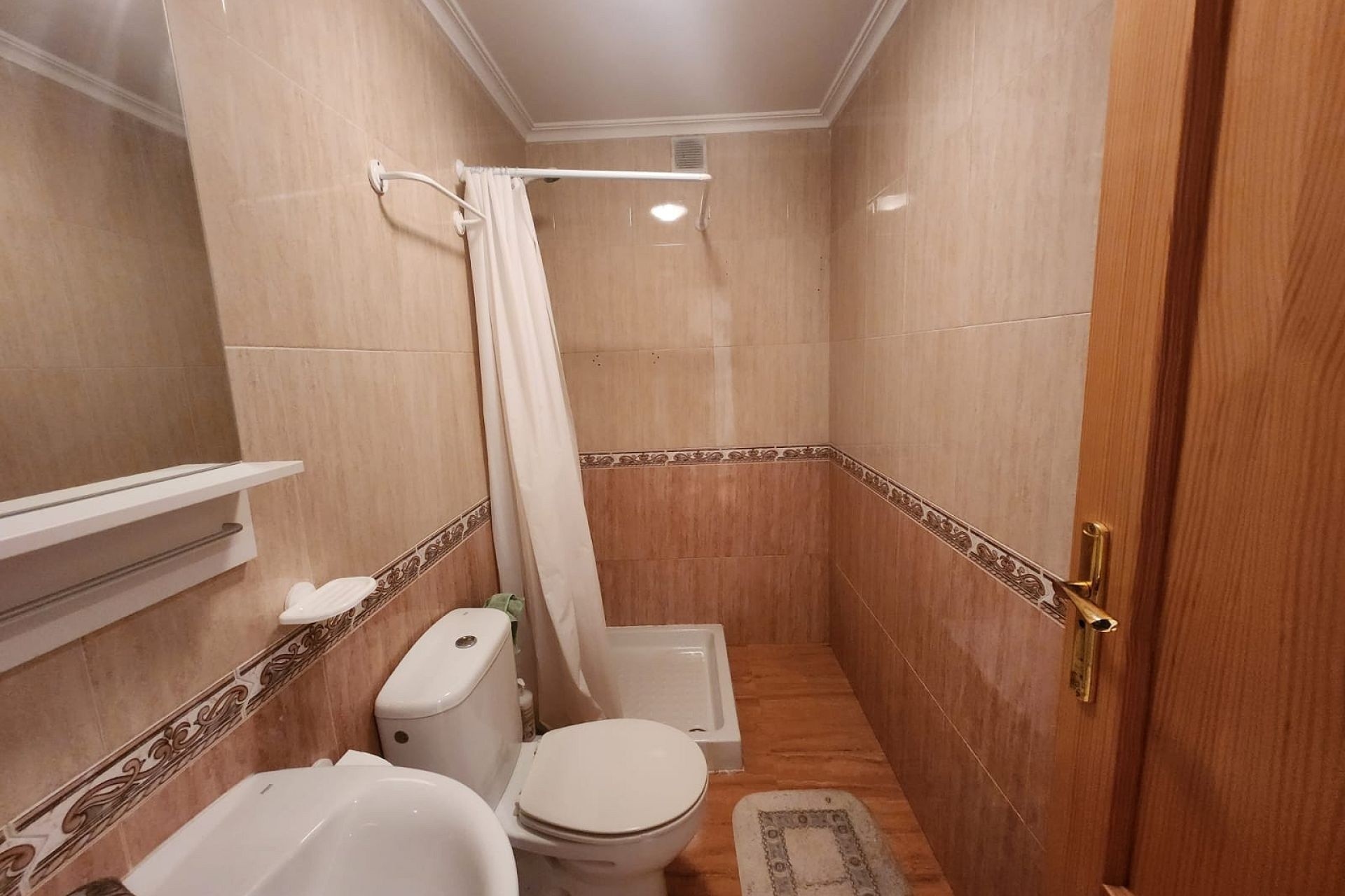 Venta - Apartamento / Piso -
Pinoso