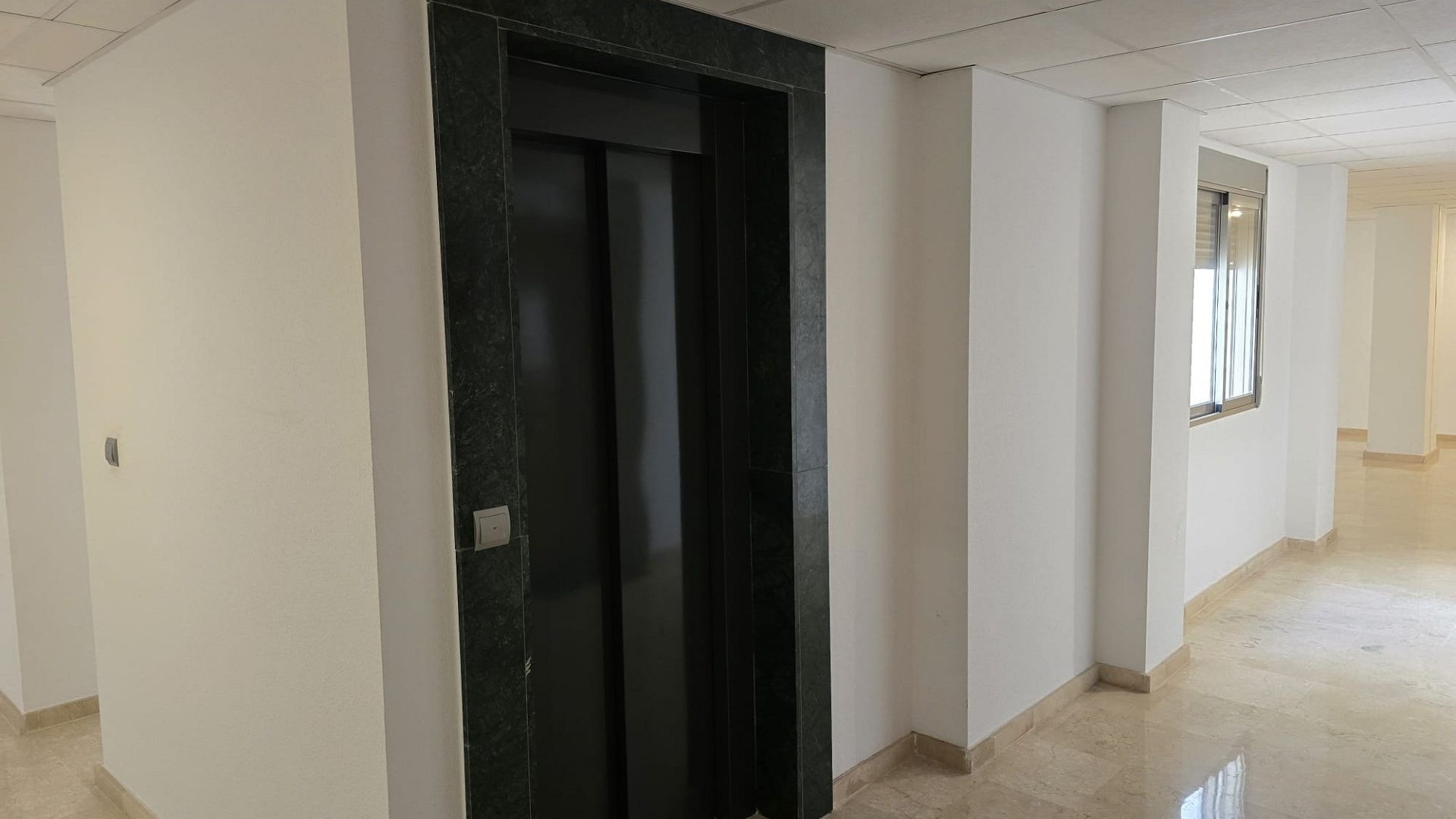 Venta - Apartamento piso -
Pinoso
