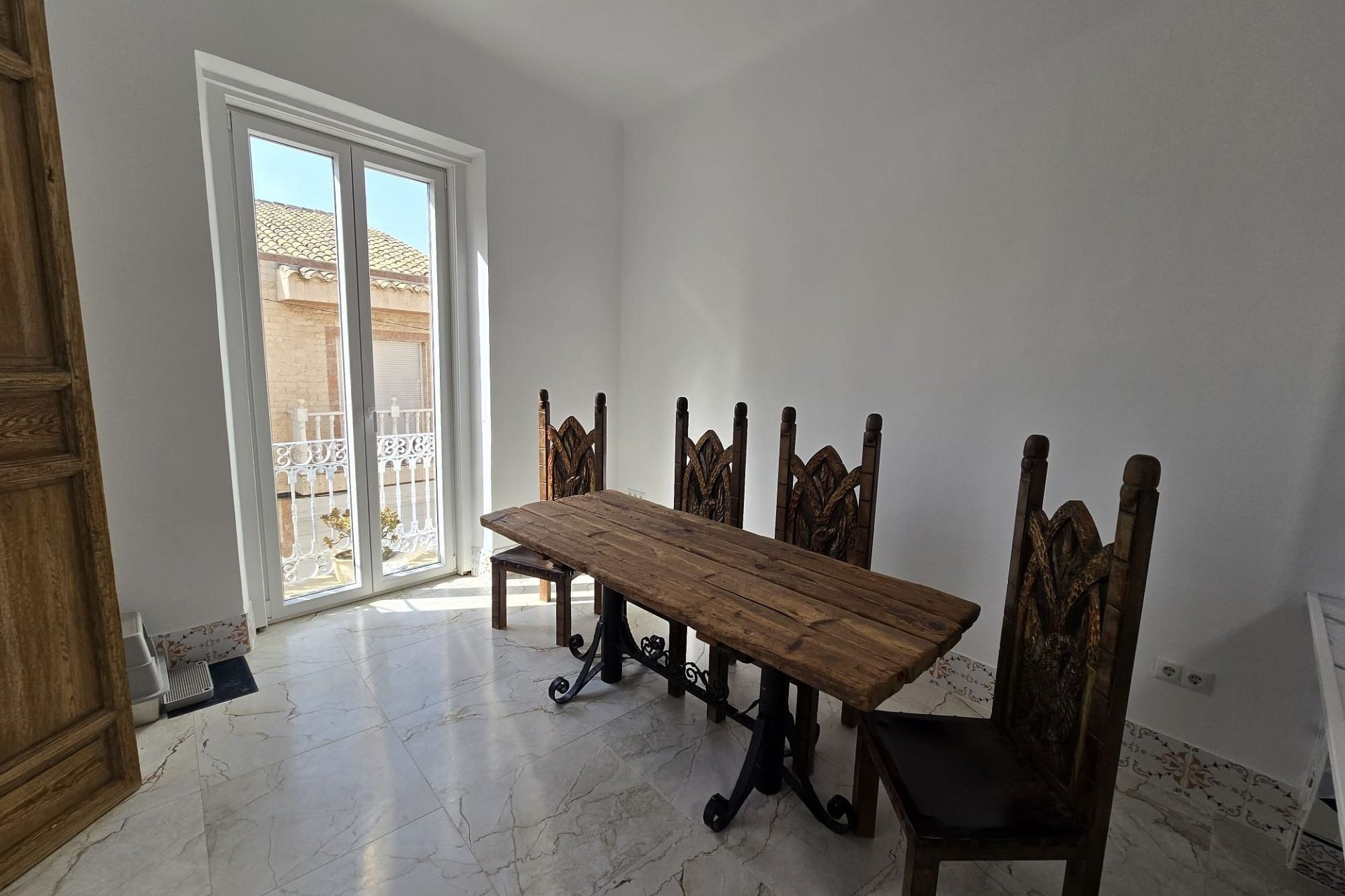 Venta - Apartamento / Piso -
Pinoso