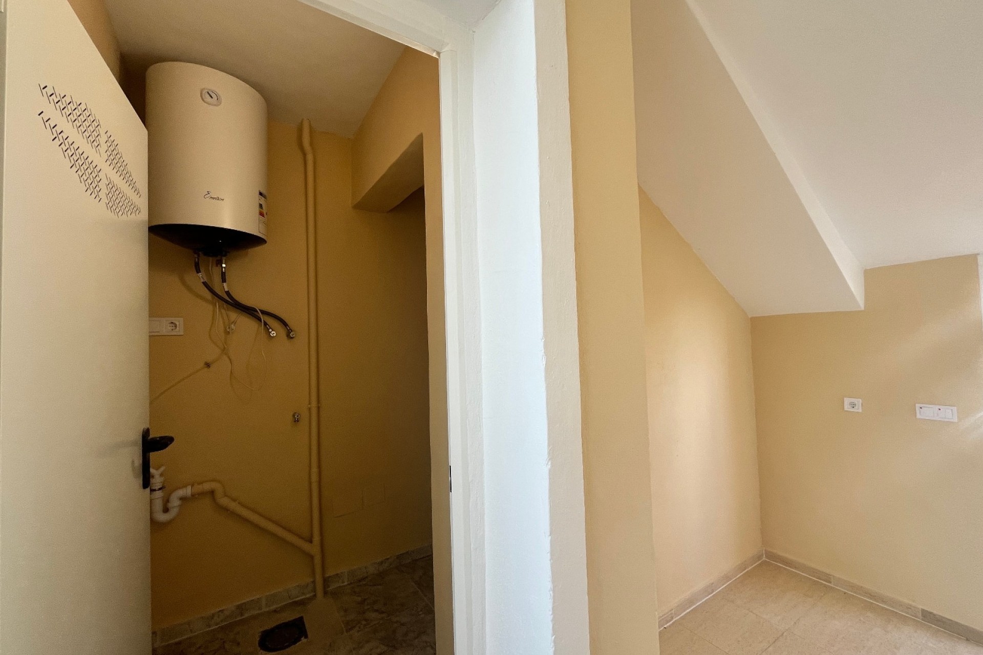 Venta - Apartamento / Piso -
Playa Flamenca - Res. San Antonio