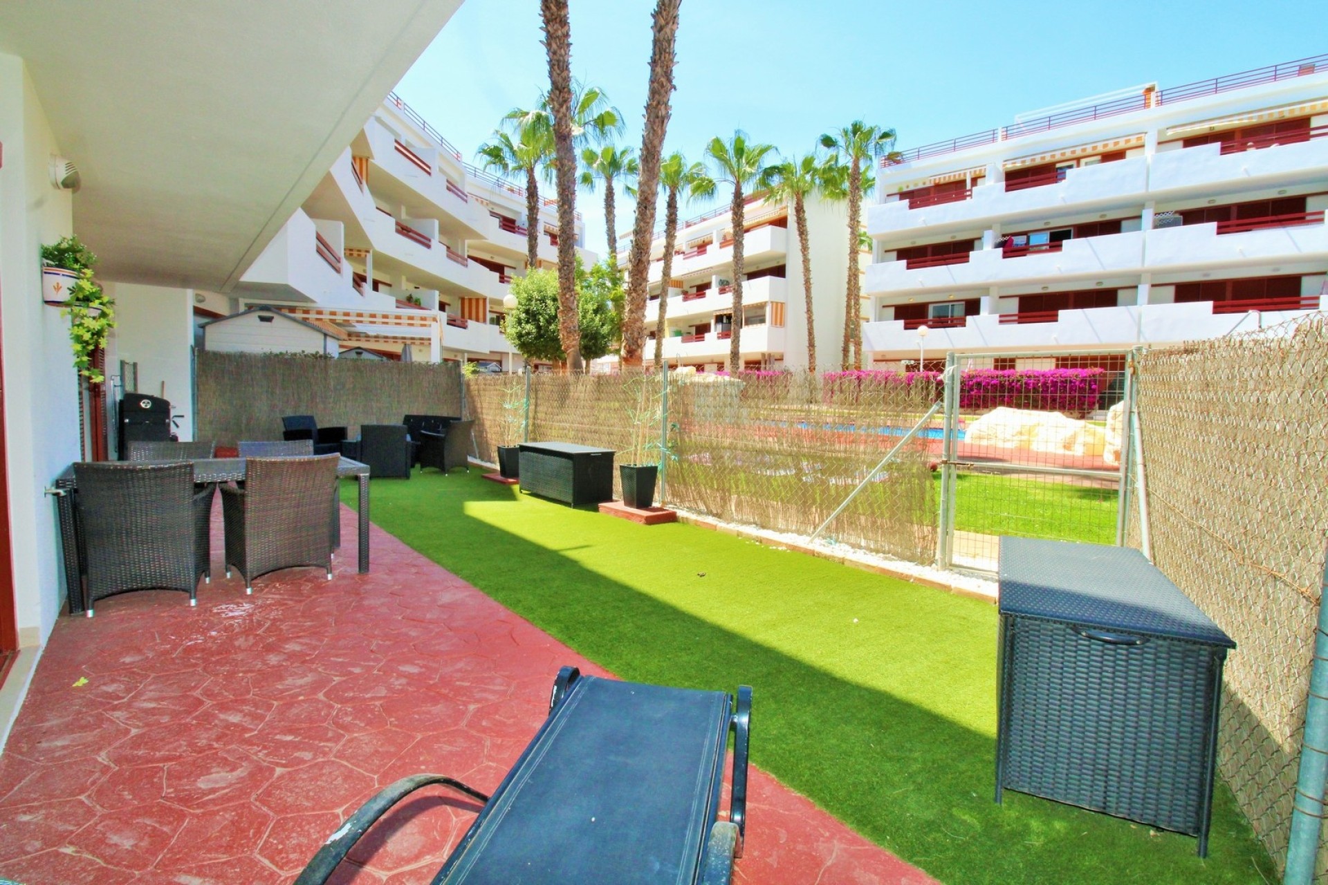 Venta - Apartamento / Piso -
Playa Flamenca