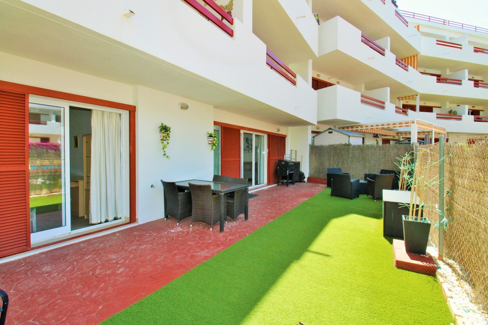 Venta - Apartamento / Piso -
Playa Flamenca