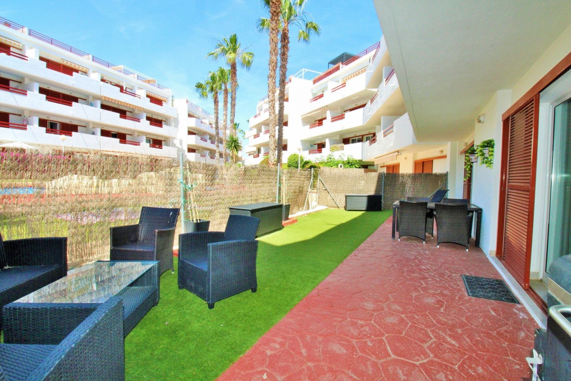 Venta - Apartamento / Piso -
Playa Flamenca