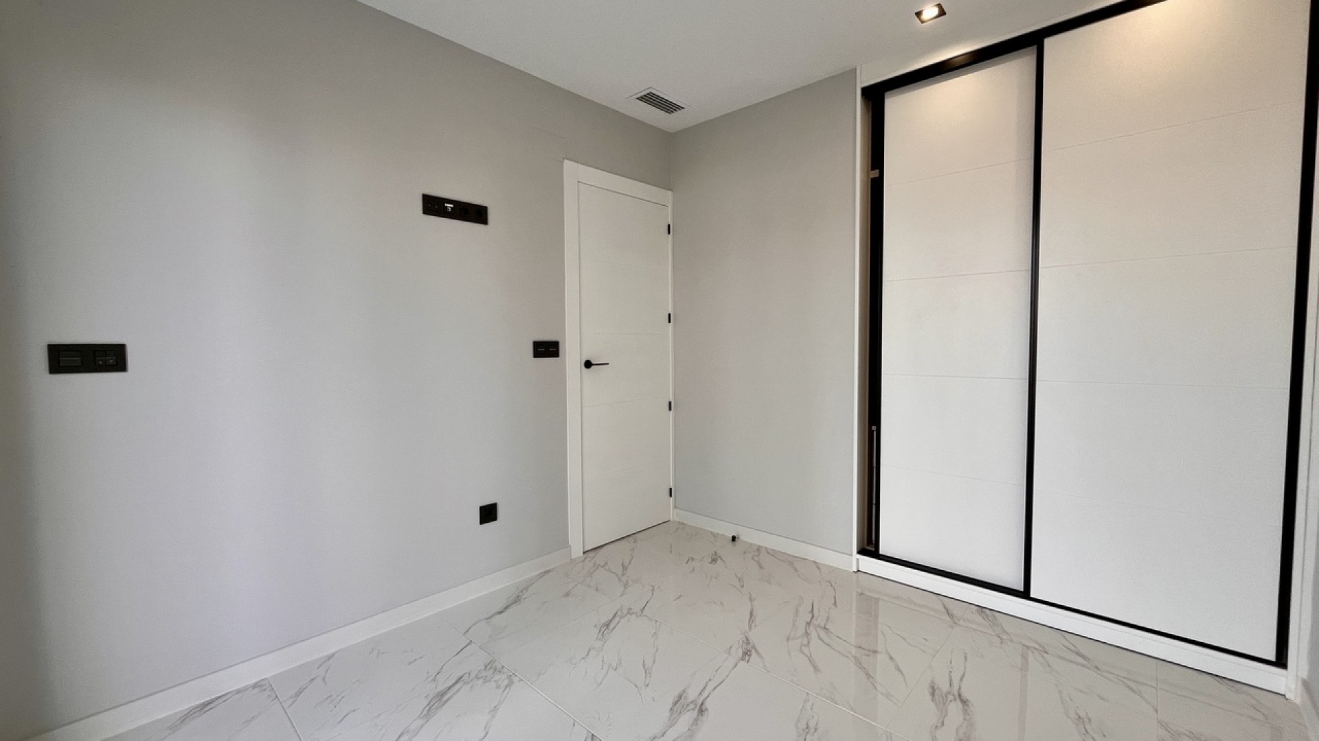 Venta - Apartamento piso -
Playa Flamenca