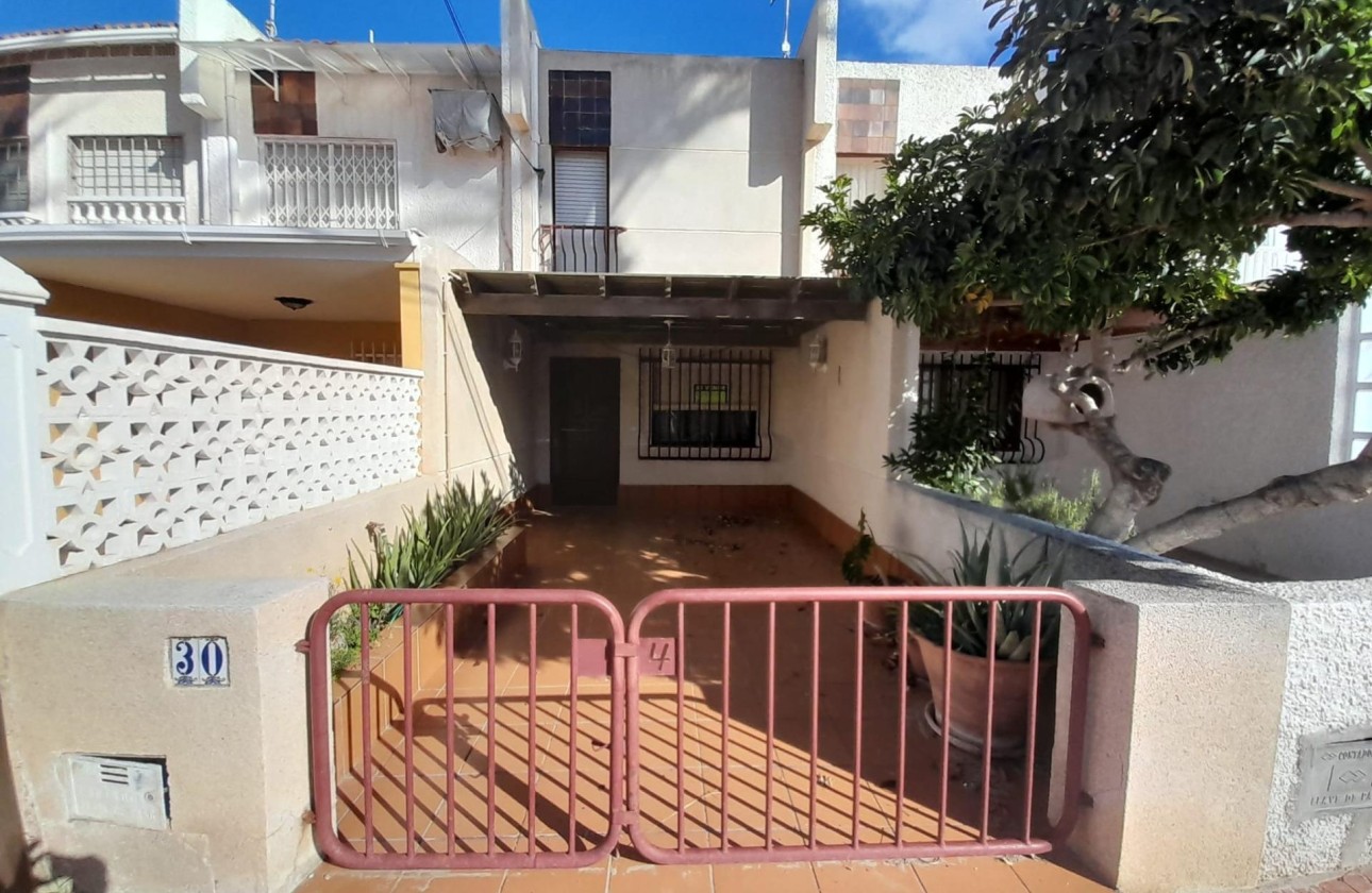 Venta - Apartamento / Piso -
Puerto de mazarron - Bahía