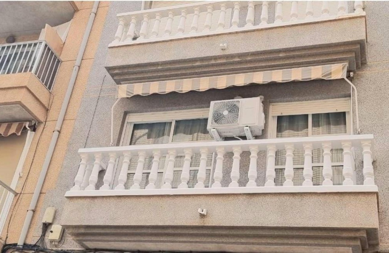 Venta - Apartamento / Piso -
Puerto de mazarron - Paseo