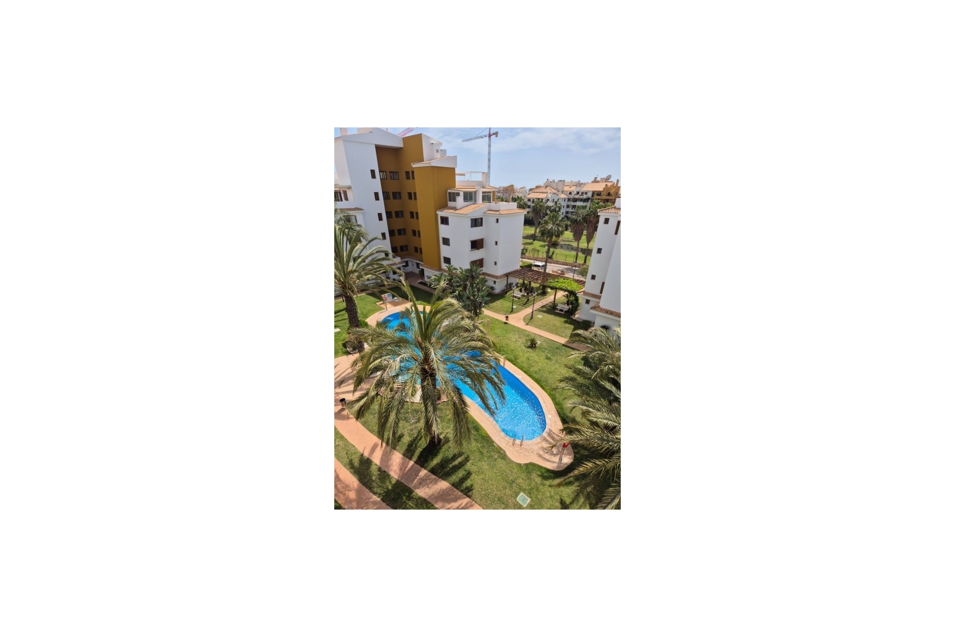 Venta - Apartamento / Piso -
Punta Prima - Costa Blanca