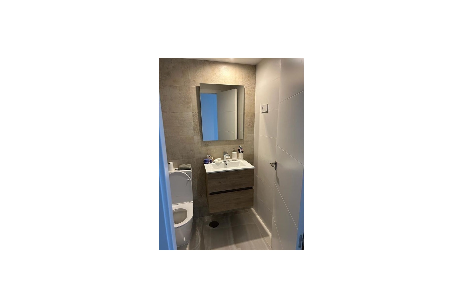 Venta - Apartamento / Piso -
Punta Prima - Costa Blanca