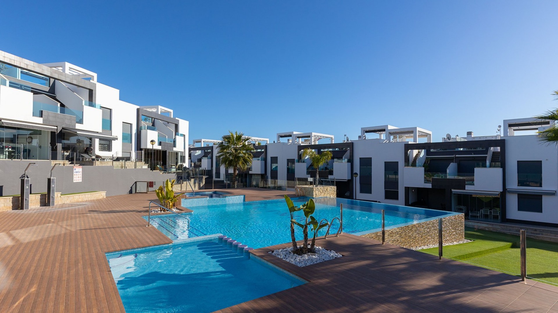 Venta - Apartamento piso -
Punta Prima