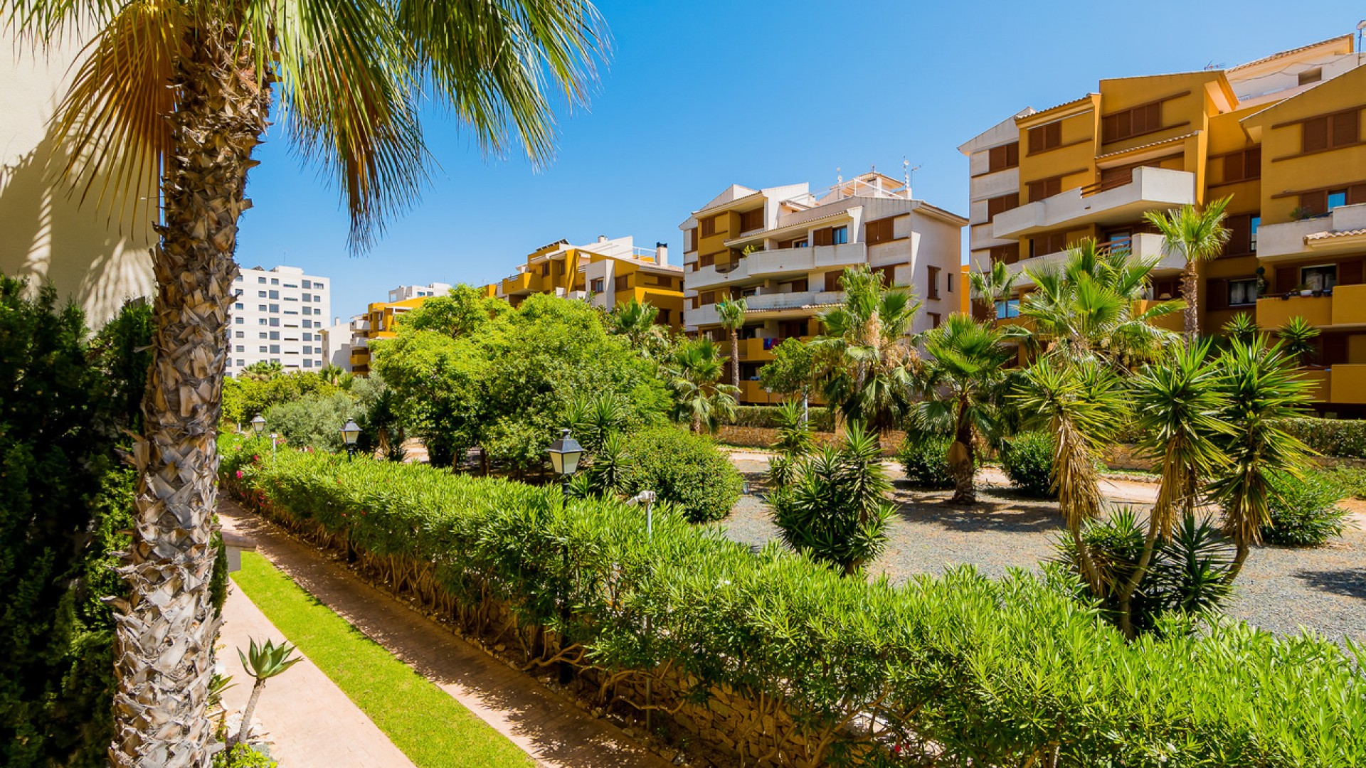 Venta - Apartamento piso -
Punta Prima