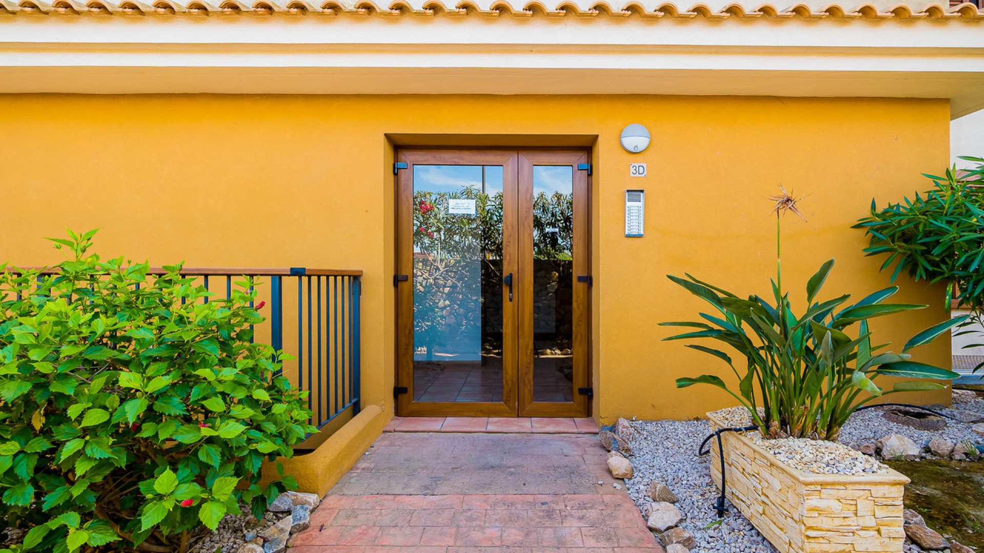 Venta - Apartamento piso -
Punta Prima