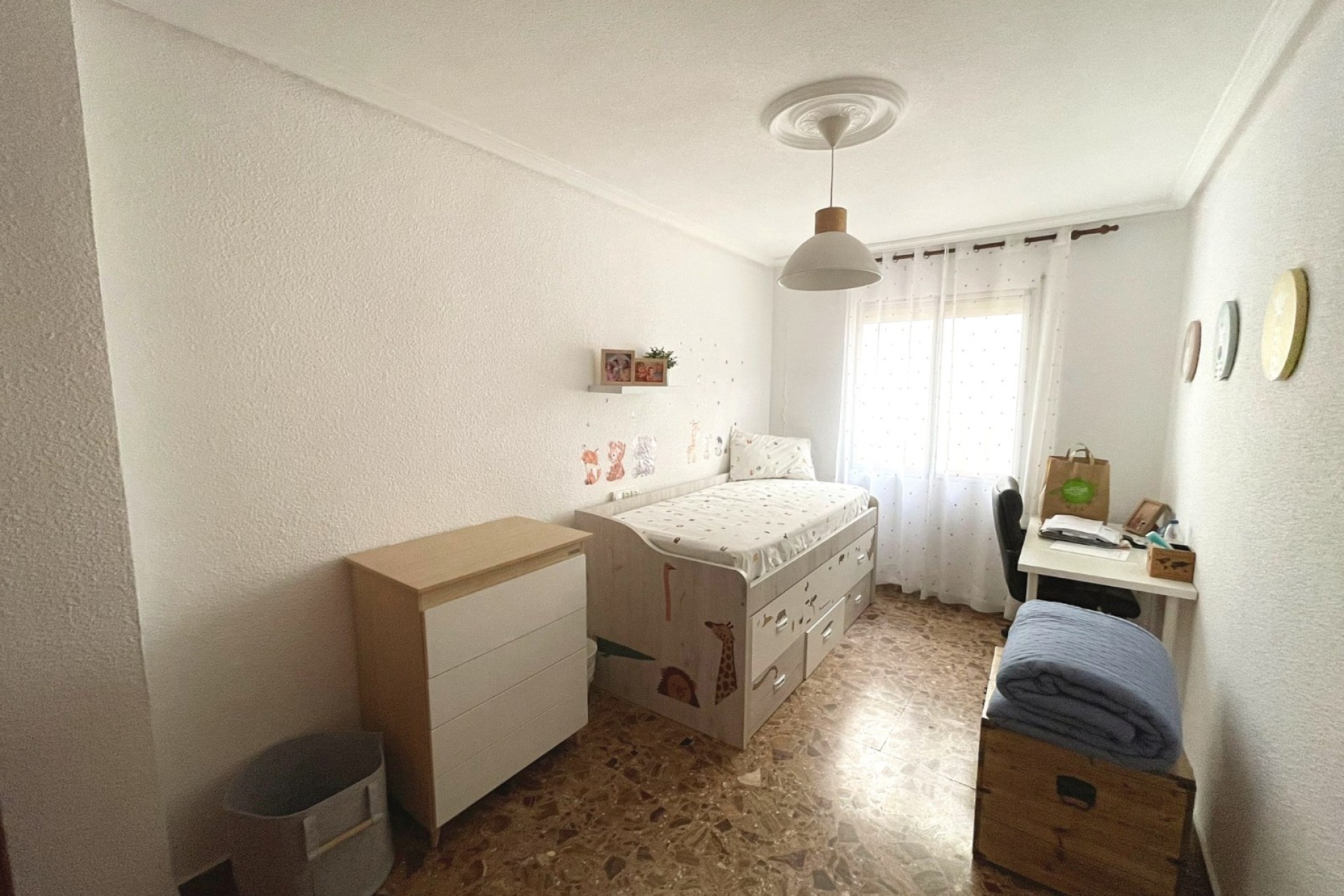 Venta - Apartamento / Piso -
Rojales
