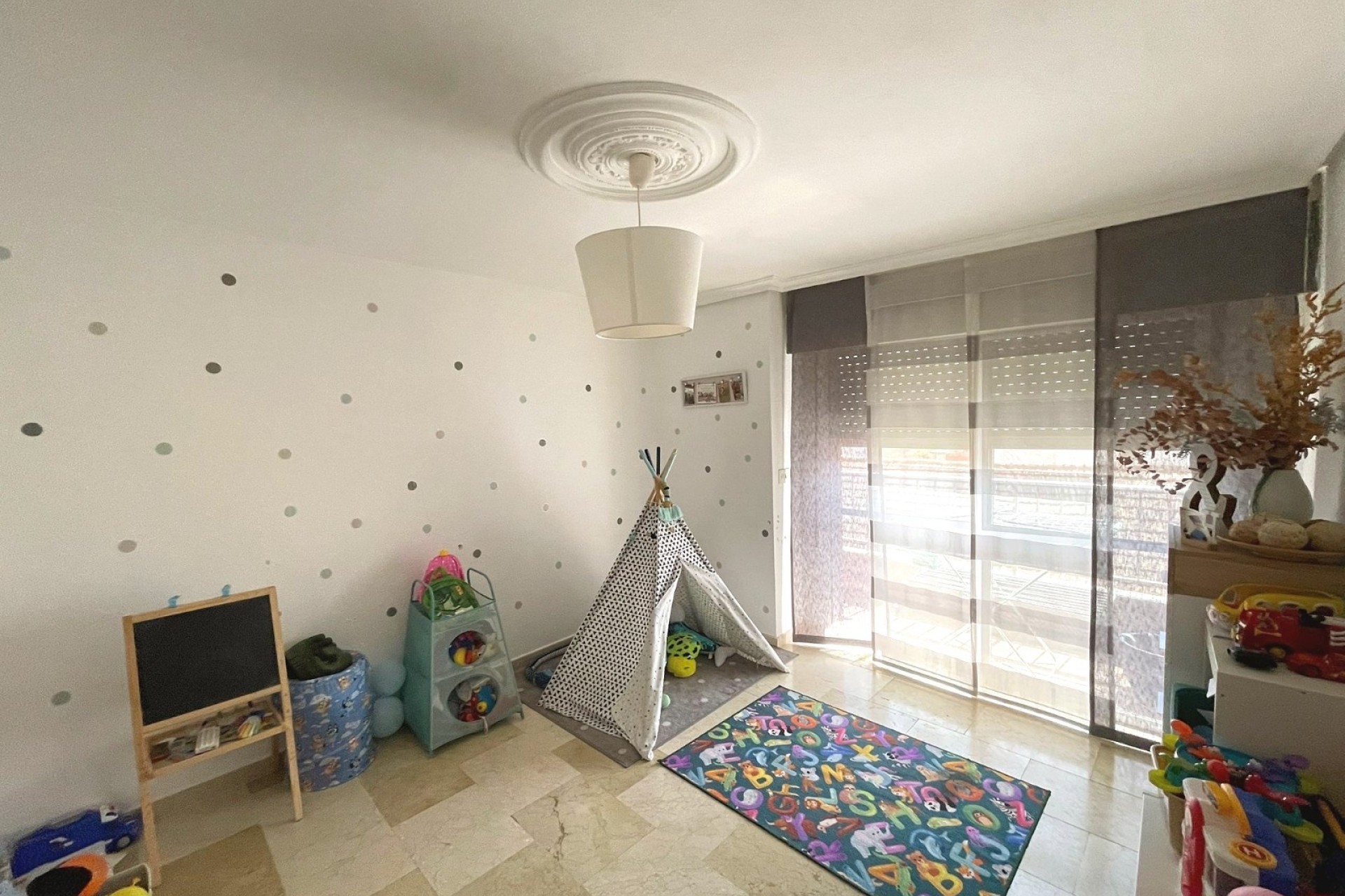 Venta - Apartamento / Piso -
Rojales
