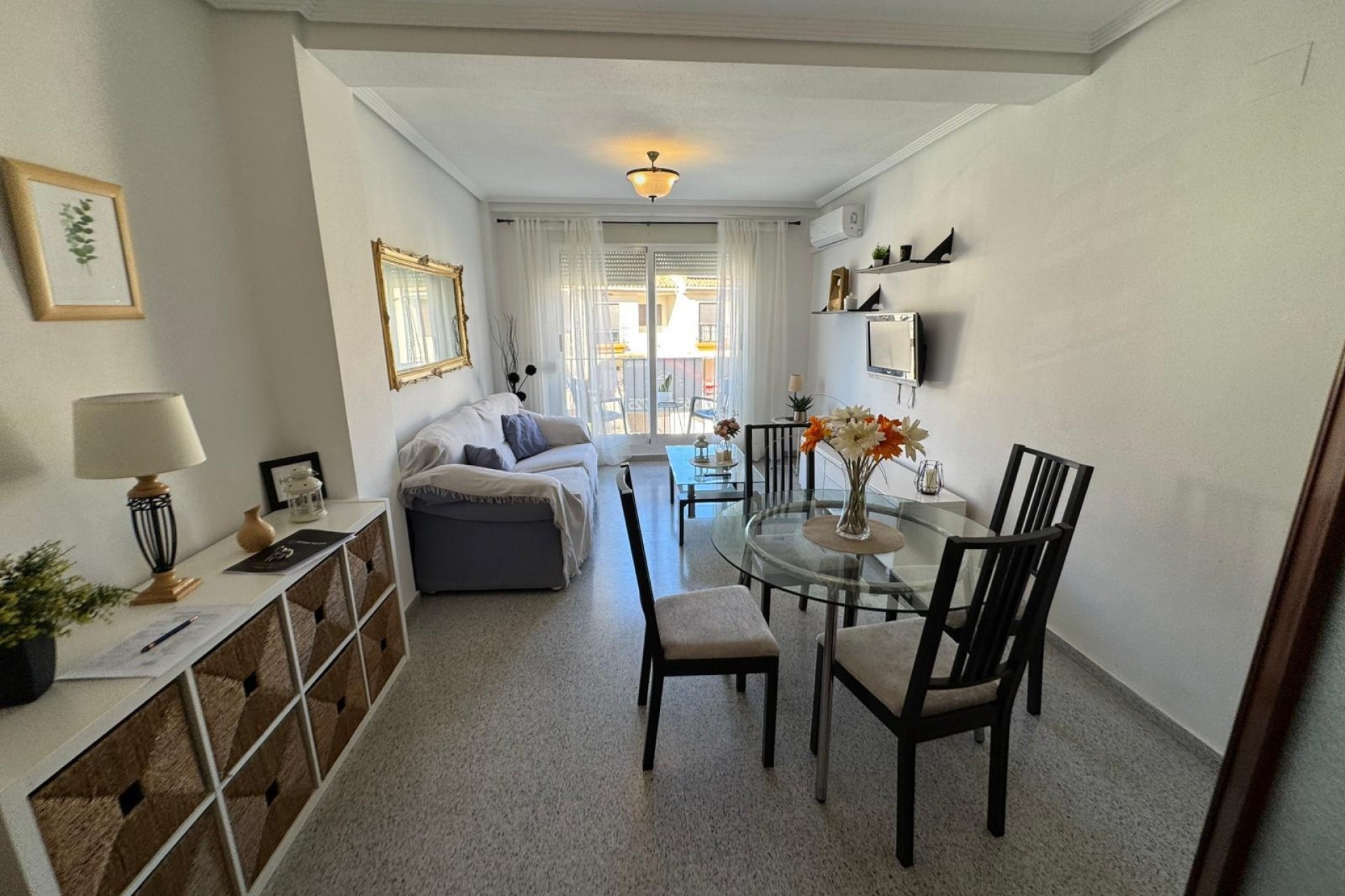 Venta - Apartamento / Piso -
San Miguel de Salinas - Inland