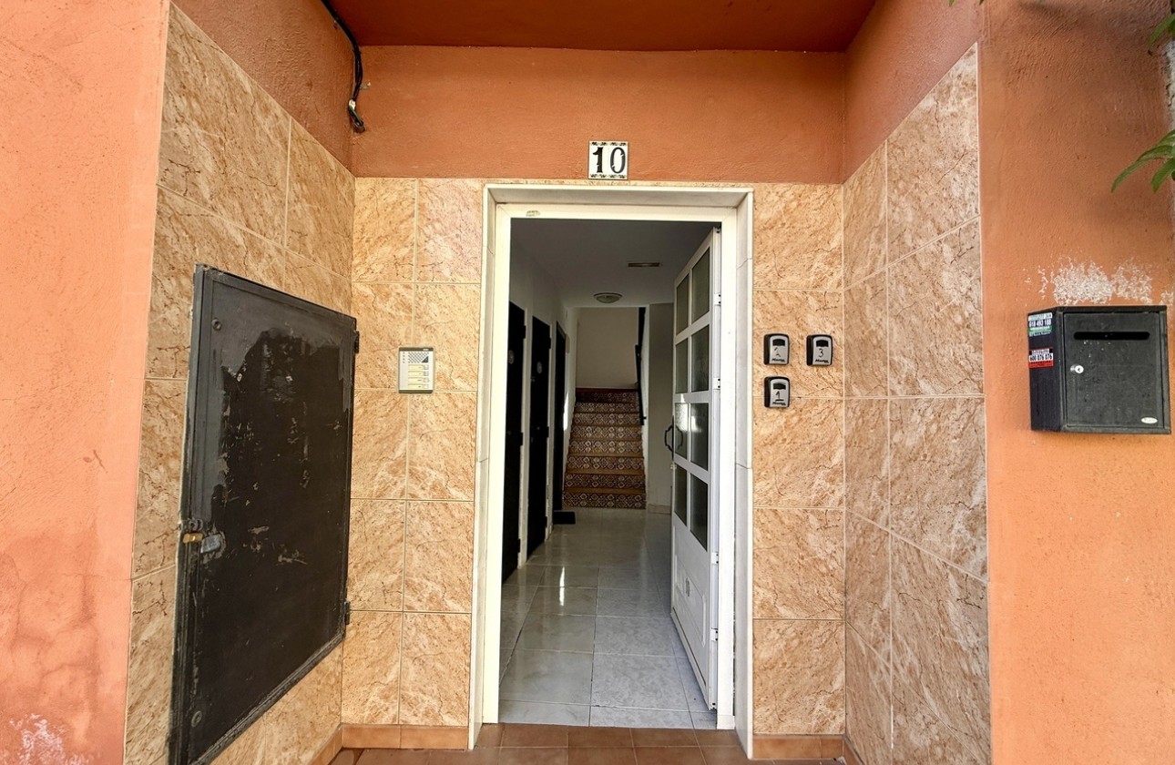 Venta - Apartamento / Piso -
San Miguel de Salinas - Inland