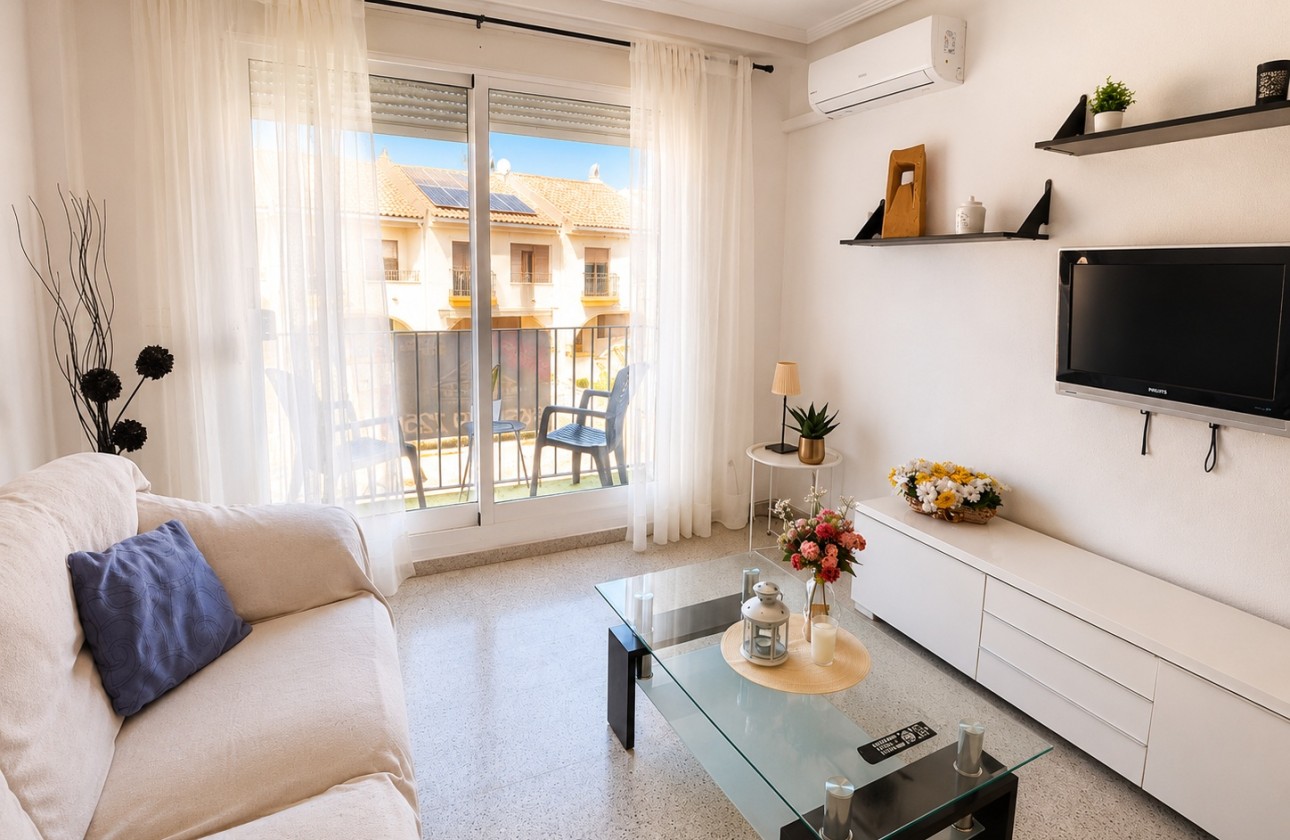 Venta - Apartamento / Piso -
San Miguel de Salinas - Inland