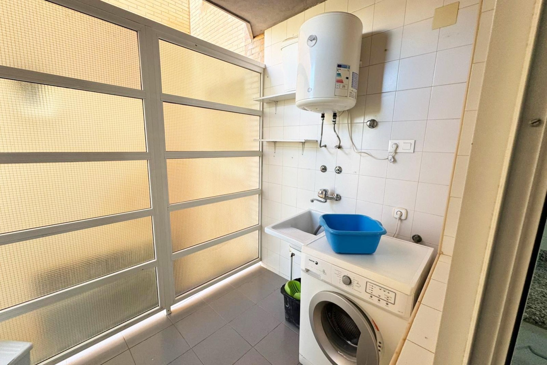 Venta - Apartamento / Piso -
San Miguel de Salinas - Inland