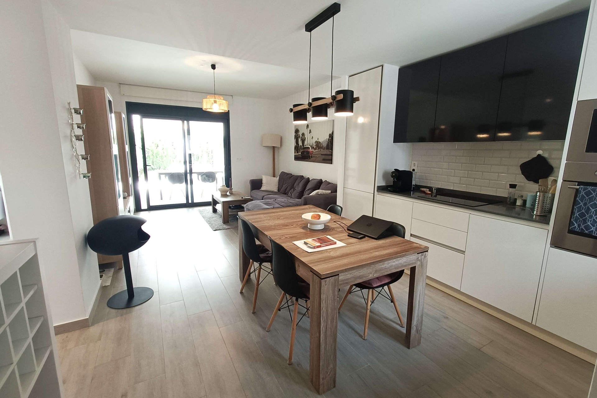 Venta - Apartamento / Piso -
San Miguel de Salinas - Las Comunicaciones