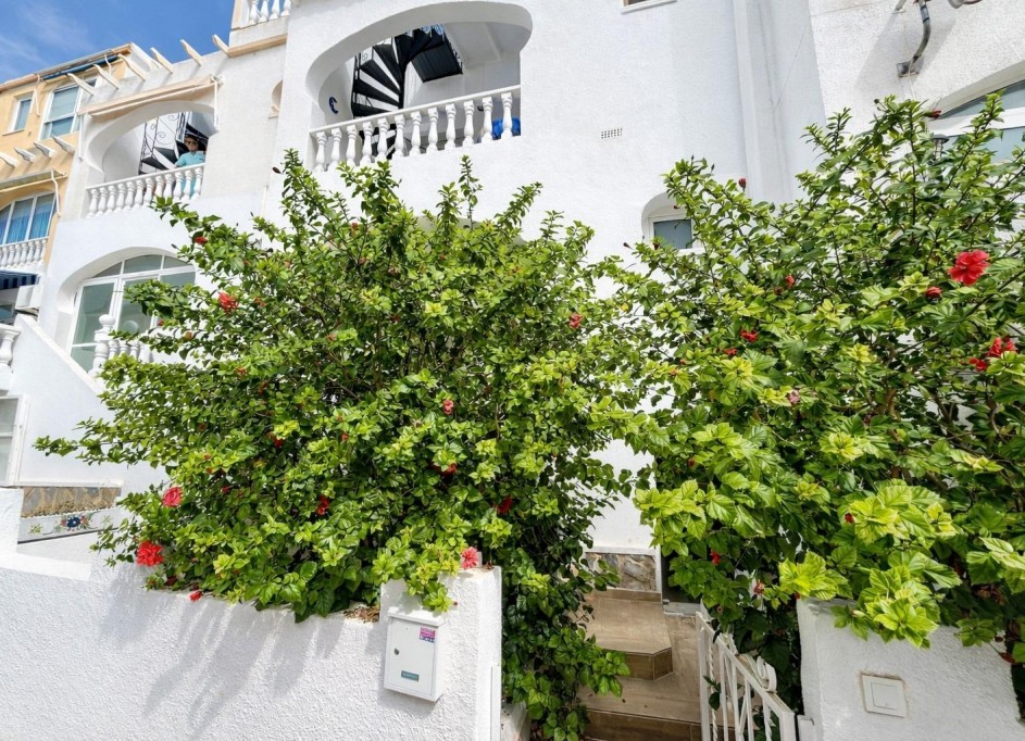 Venta - Apartamento piso -
San Miguel de Salinas - Las filipinas