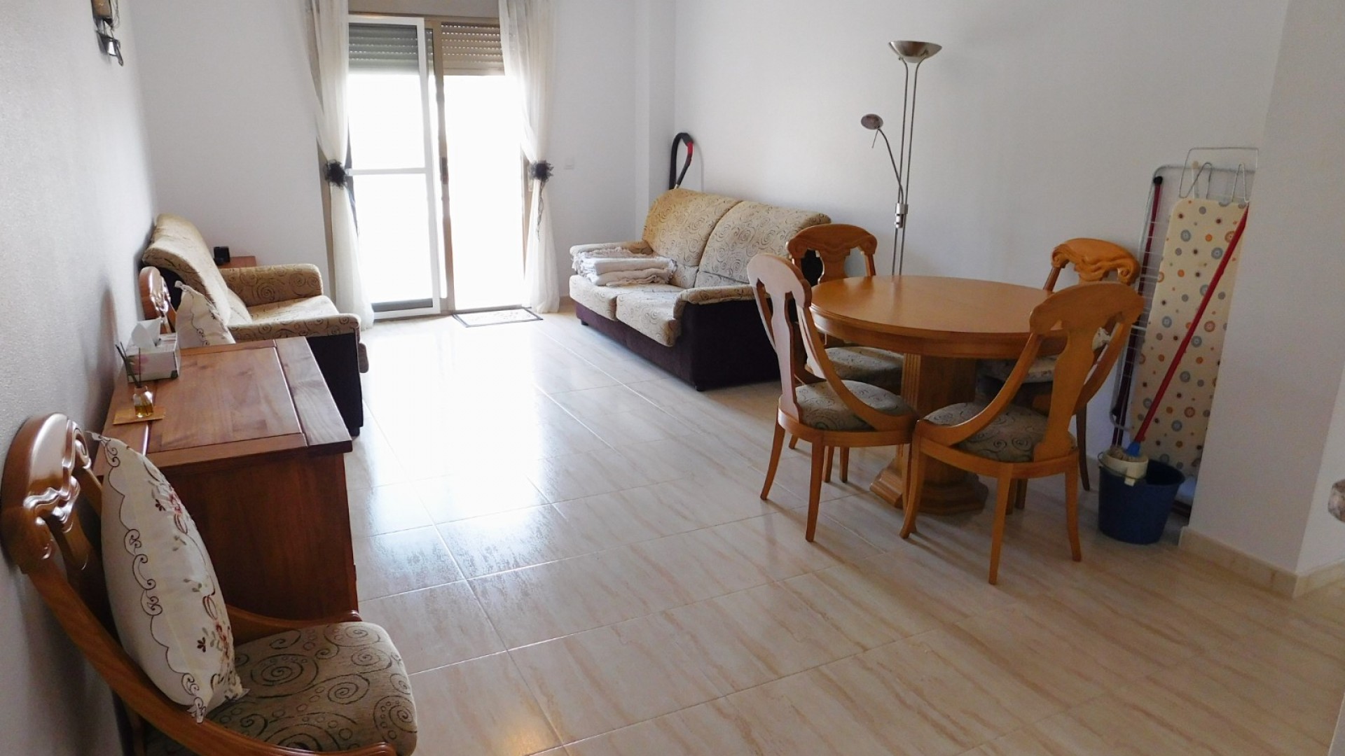 Venta - Apartamento piso -
San Miguel de Salinas