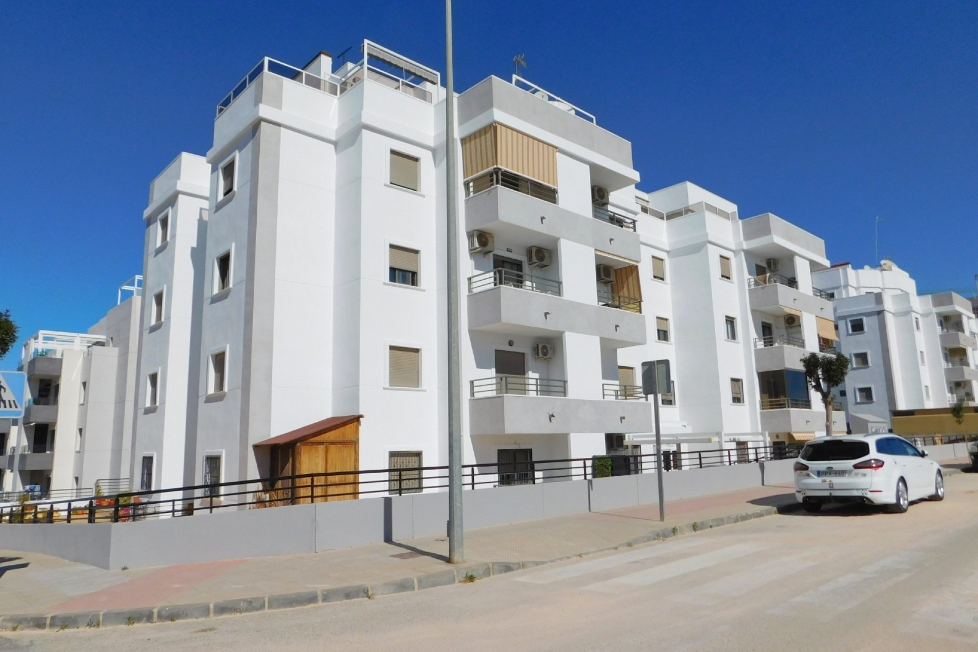 Venta - Apartamento / Piso -
San Miguel de Salinas