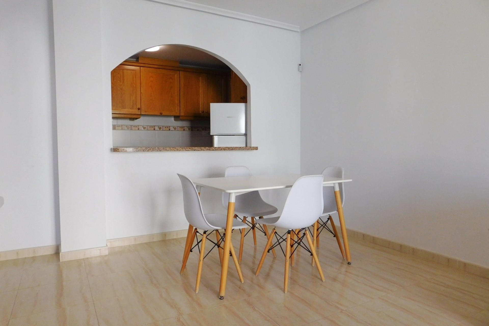 Venta - Apartamento / Piso -
San Miguel de Salinas