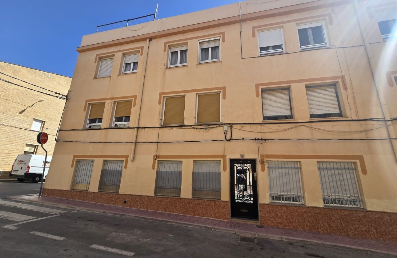 Venta - Apartamento / Piso -
Sax - SAX