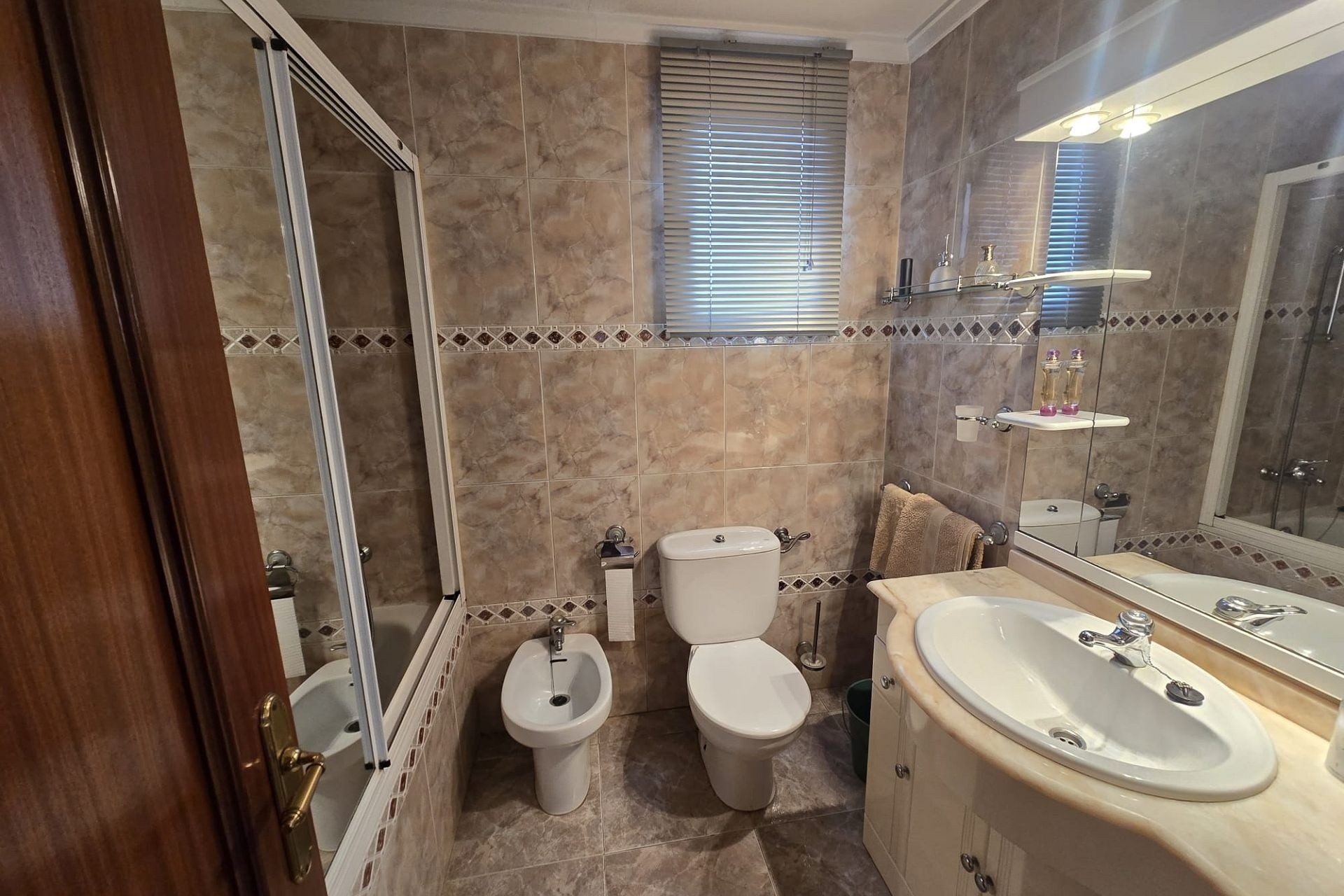 Venta - Apartamento / Piso -
Sax - SAX