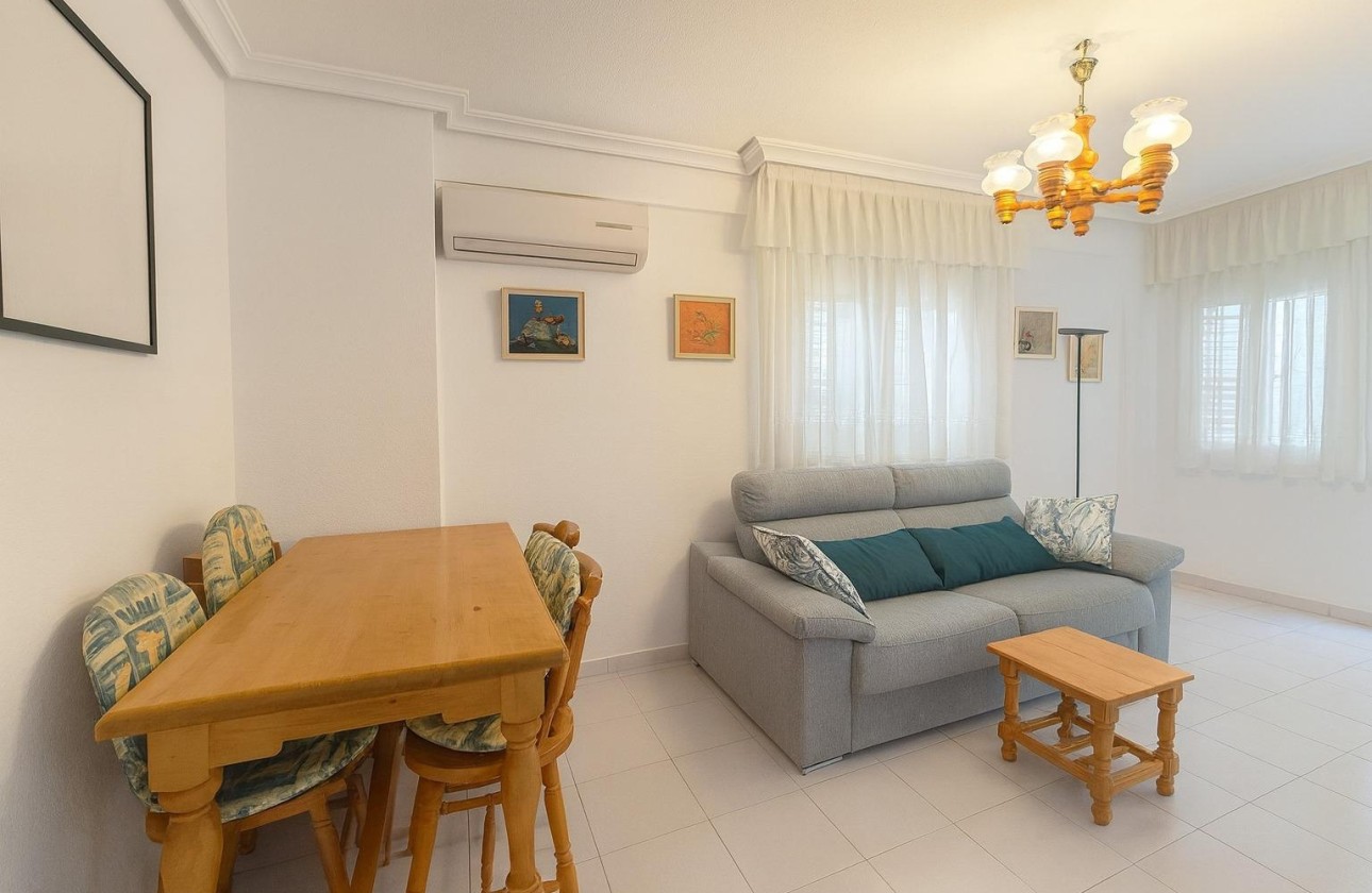 Venta - Apartamento / Piso -
Torrevieja - Acequion