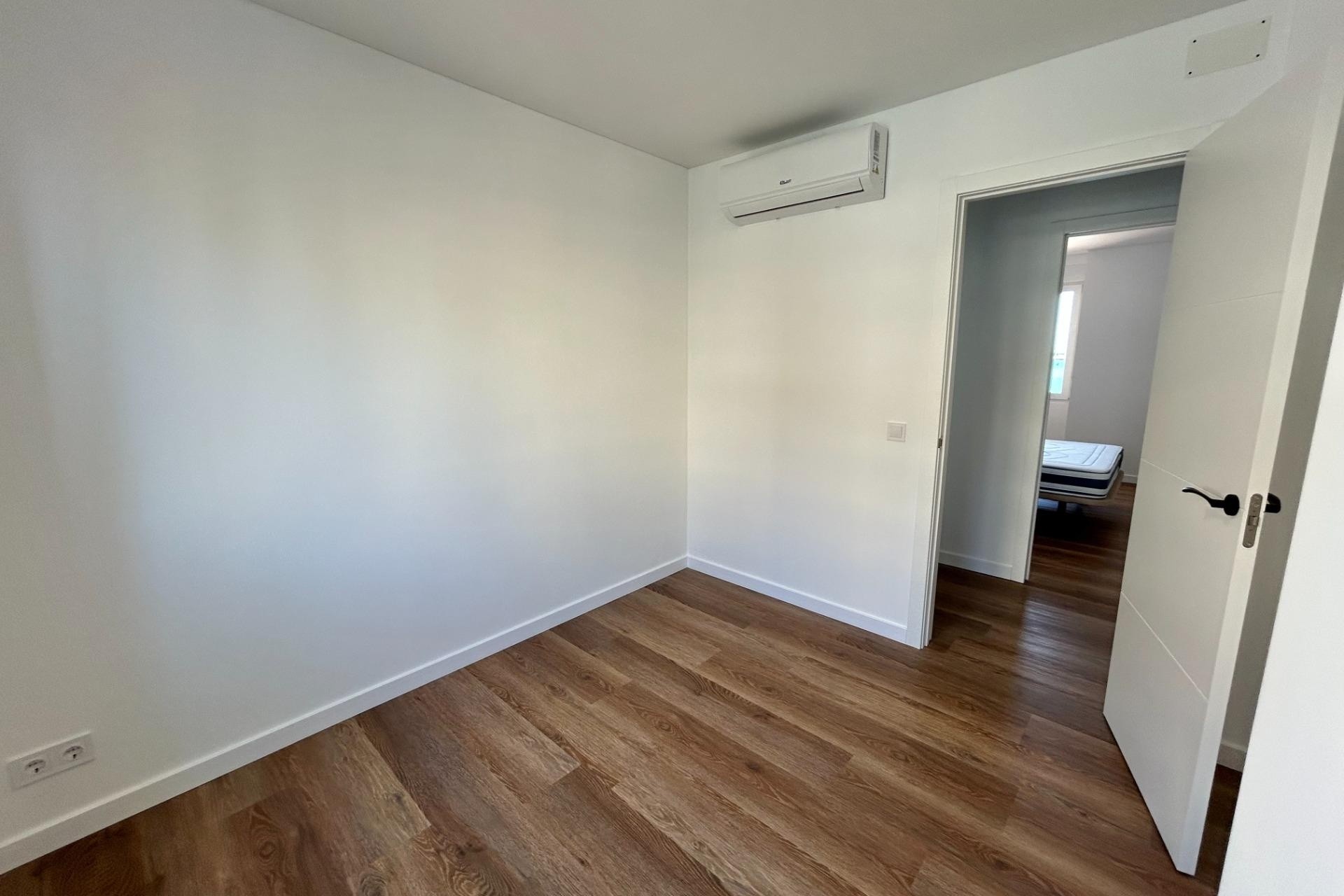 Venta - Apartamento / Piso -
Torrevieja - Acequion