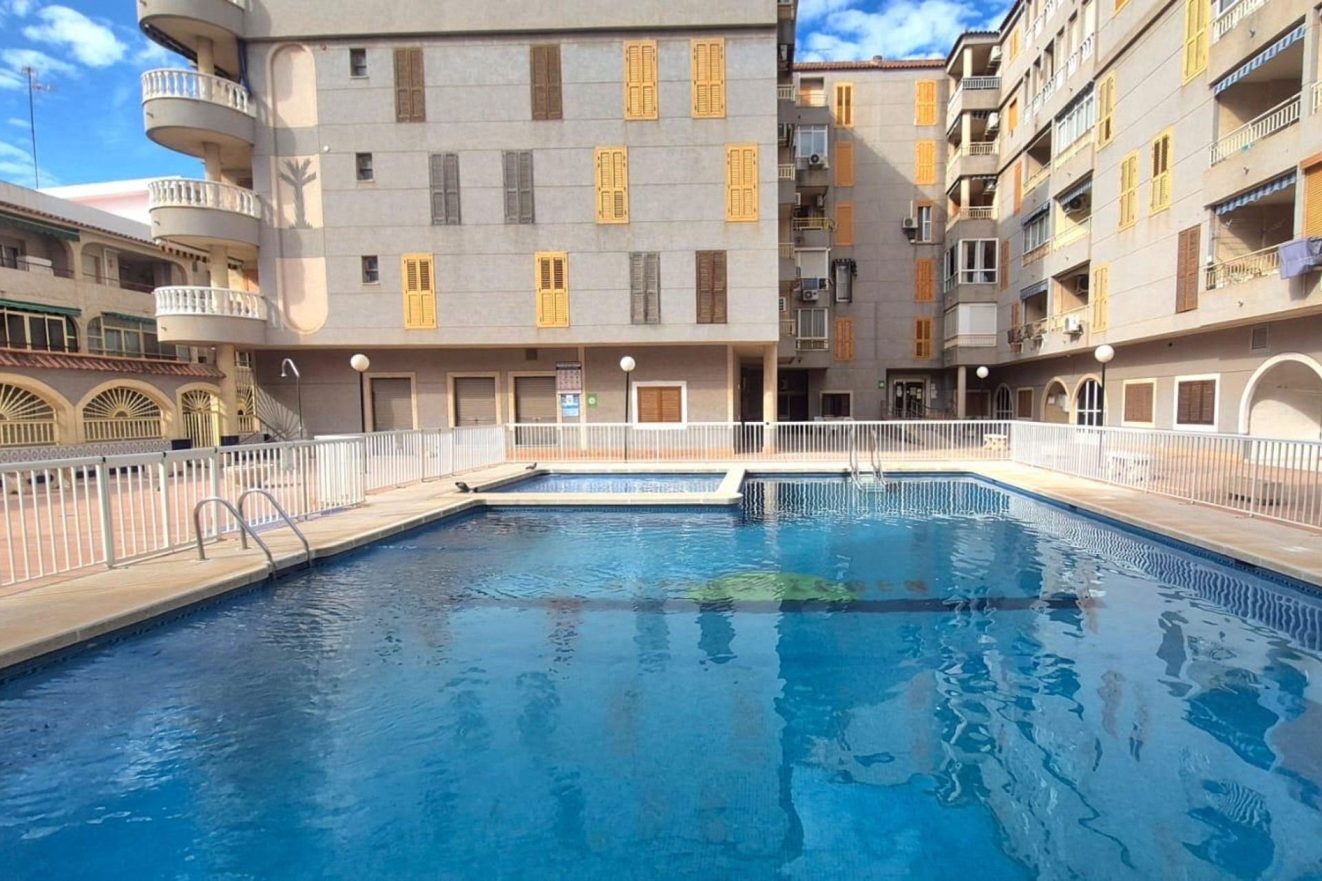 Venta - Apartamento / Piso -
Torrevieja - Acequion